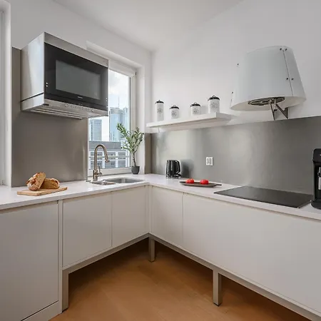 Lumina I 2br In Center Of Warszaw I Balcony I Parking 公寓 华沙