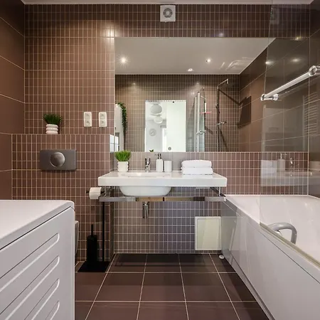 公寓 Lumina I 2br In Center Of Warszaw I Balcony I Parking *